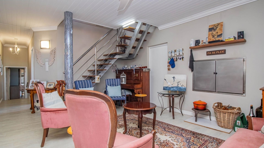 3 Bedroom Property for Sale in De Kelders Western Cape